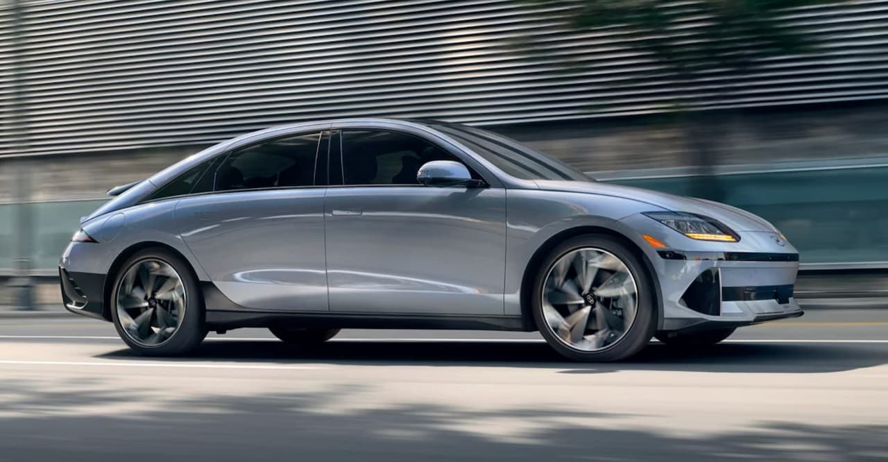 2023 Hyundai IONIQ6.png