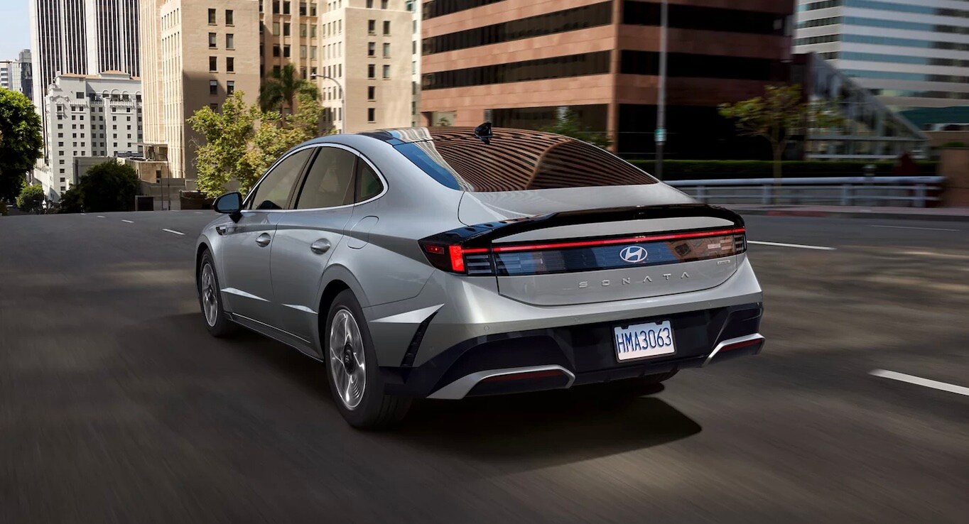 sonata%20hybrid.jpg