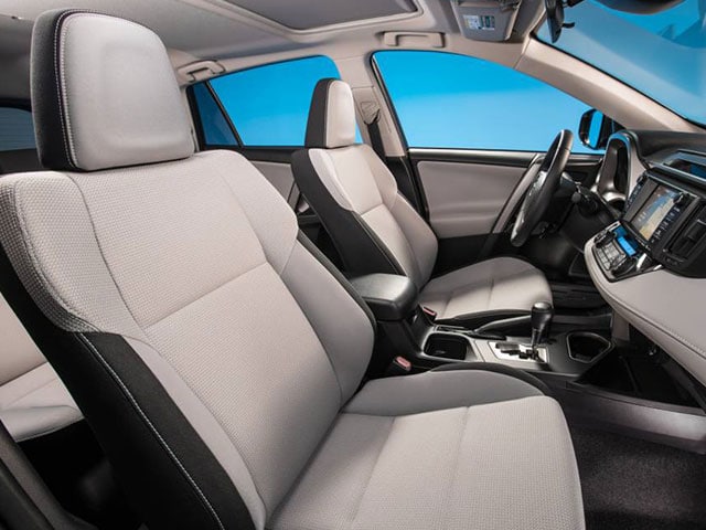 2017 Toyota RAV4 Cabin