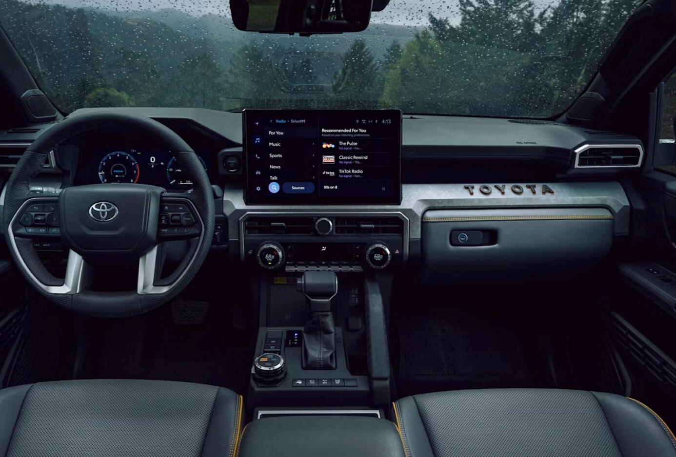 2025%20toyota%204runner%20interior%20and%20technology.jpg