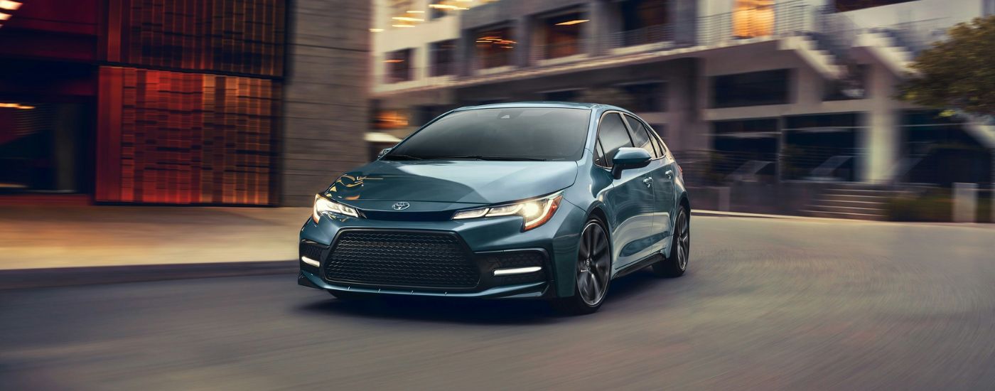 2020%20Toyota%20Corolla%20-%20City.jpg Blue 2020 Toyota Corolla driving through a city