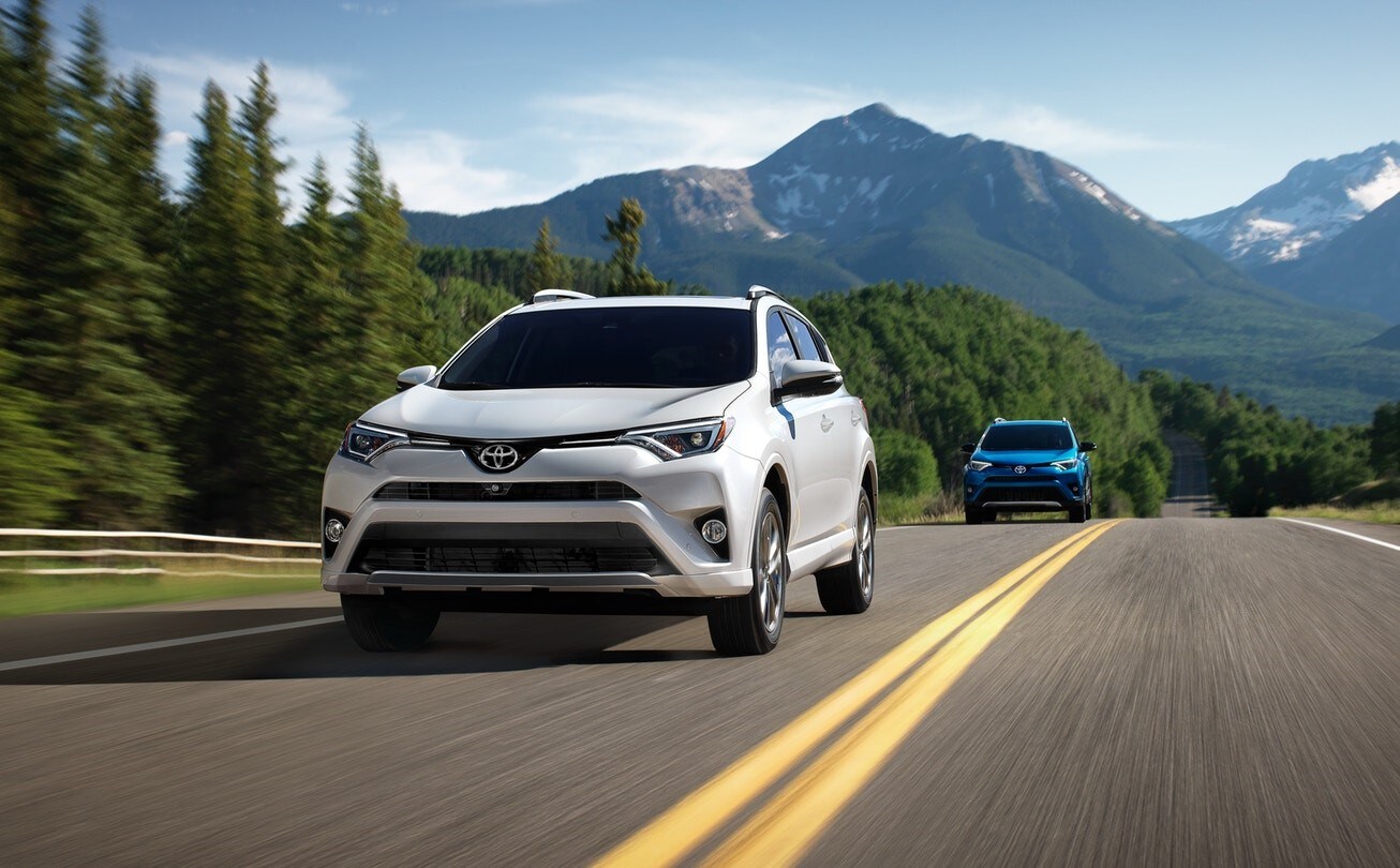2018 Toyota Rav4 Driving