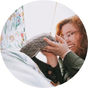 Brianna Caron
300x300.png