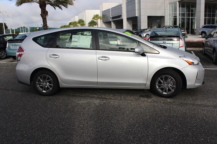 green car Toyota hybrids for sale