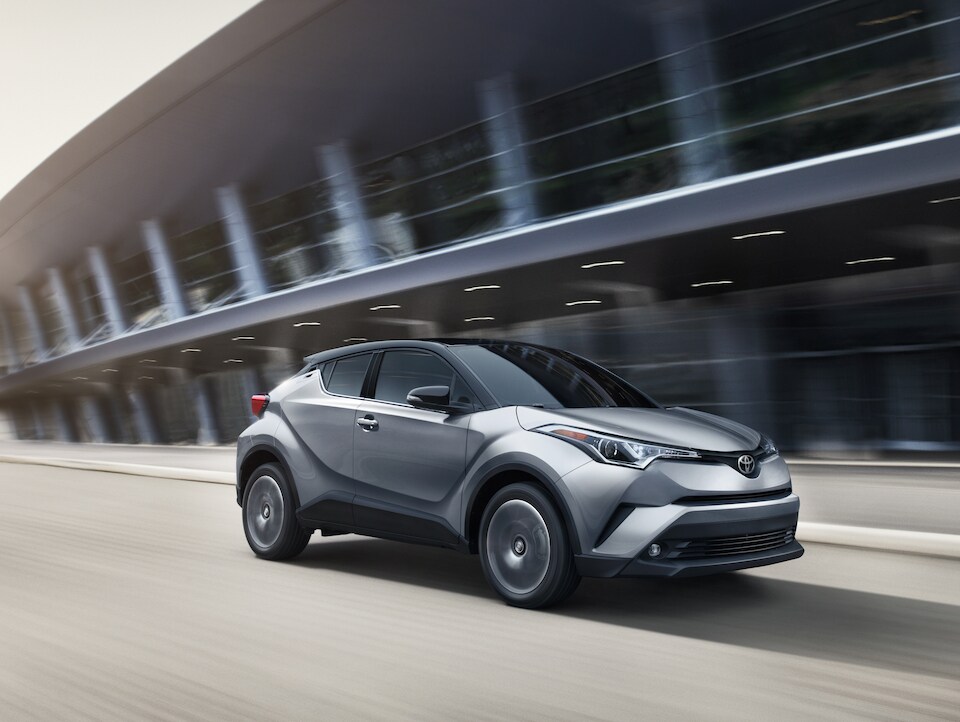 2019-Toyota-CHR-Limited-SUV-L01.jpeg