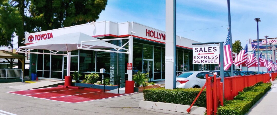 Toyota of Hollywood storefront 3.jpg