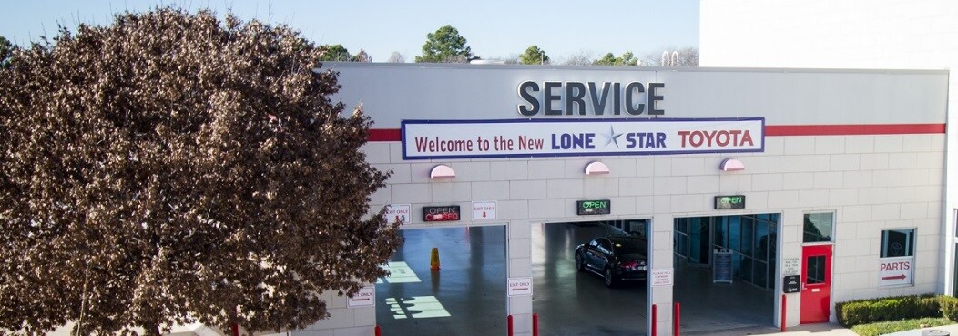 Service and Repair Facility Lewisville Toyota.jpg
