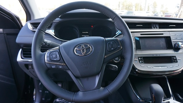 new car in NC 2013 Toyota Avalon in N Charlotte