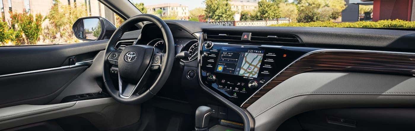 2019-Toyota-Camry-dashboard-1400.jpg