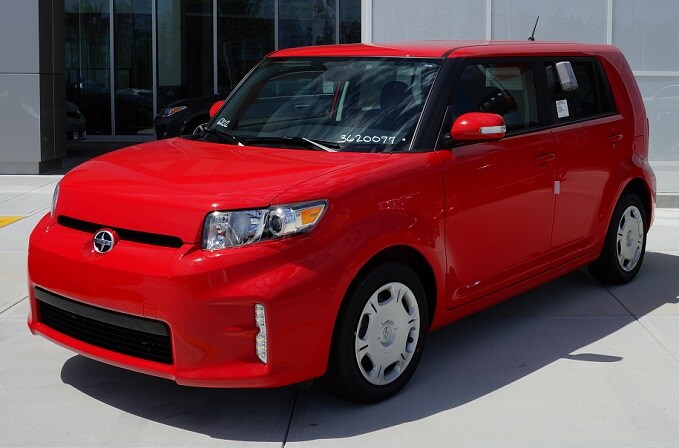 affordable cars 2015 Scion xB