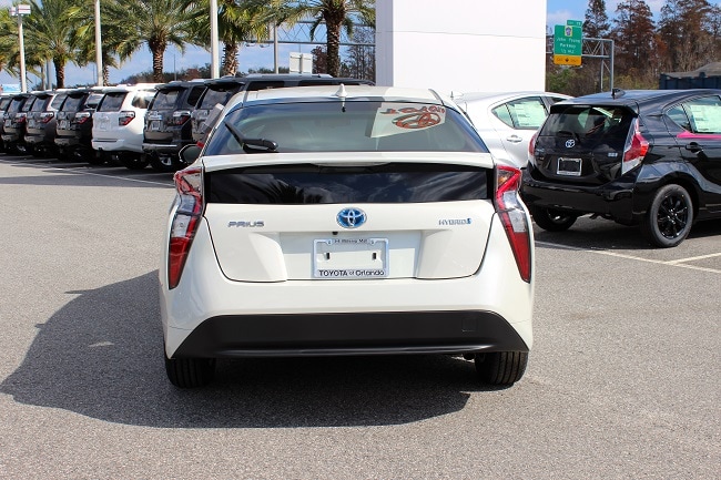 toyota hybrid best green cars
