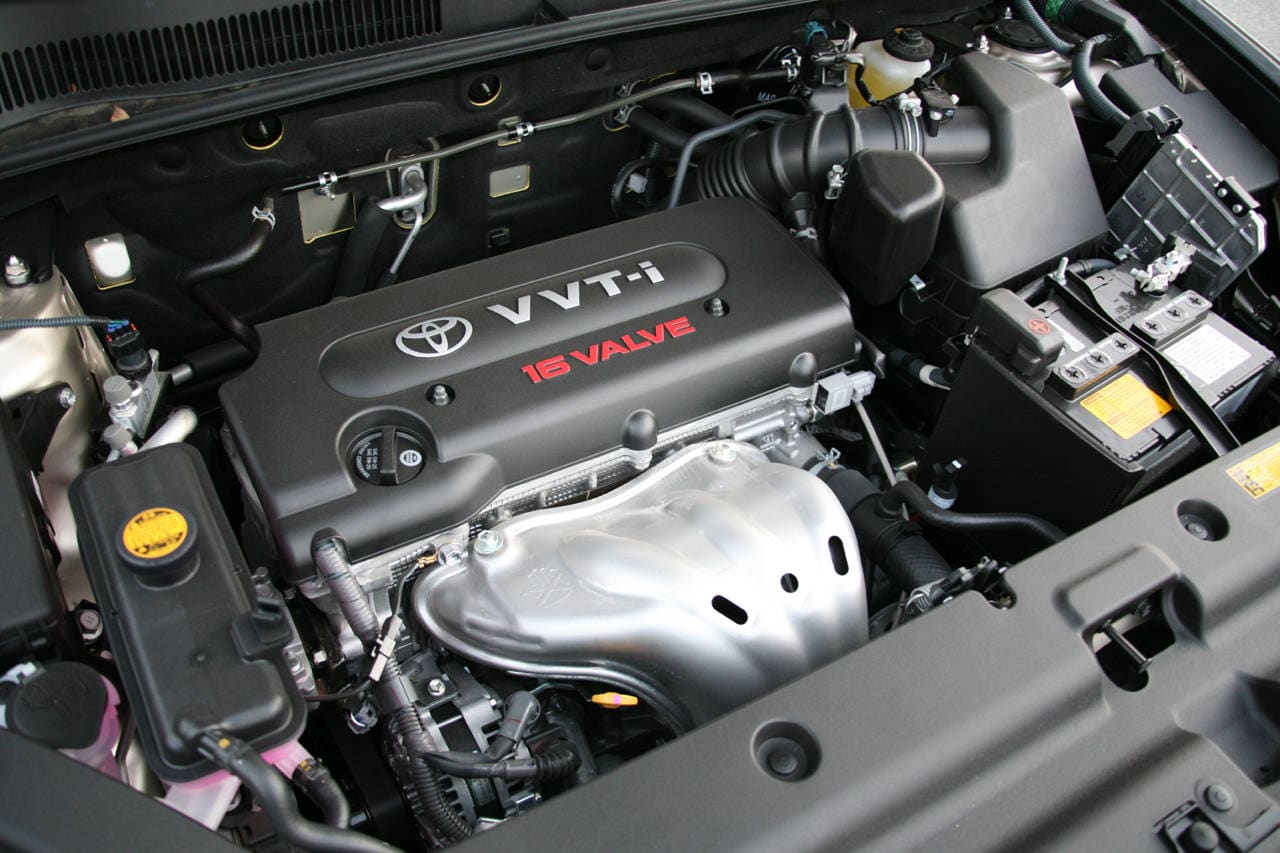 Picture of toyota engine