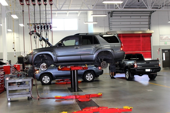 auto service center wheel alignment