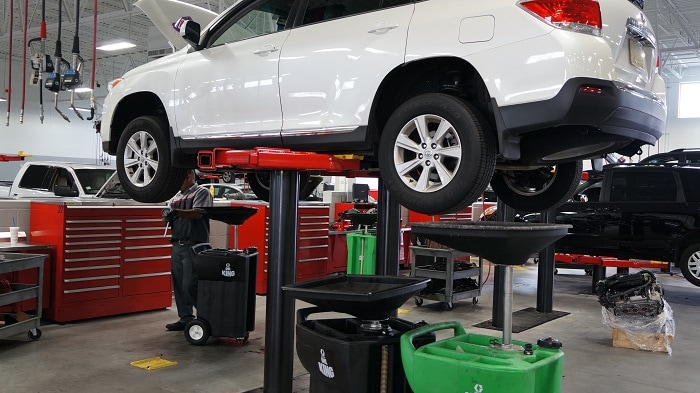 car maintenance oil change in Orlando