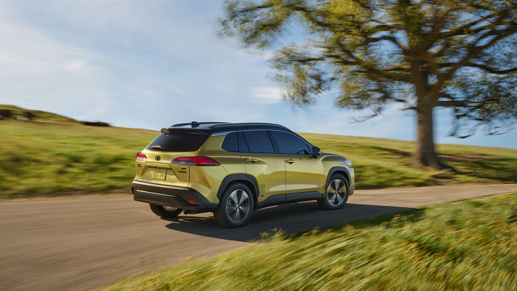 Toyota 2023 Corolla Cross Hybrid Near you in Rockwall