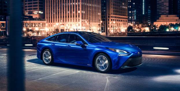 New Toyota Mirai.jpg