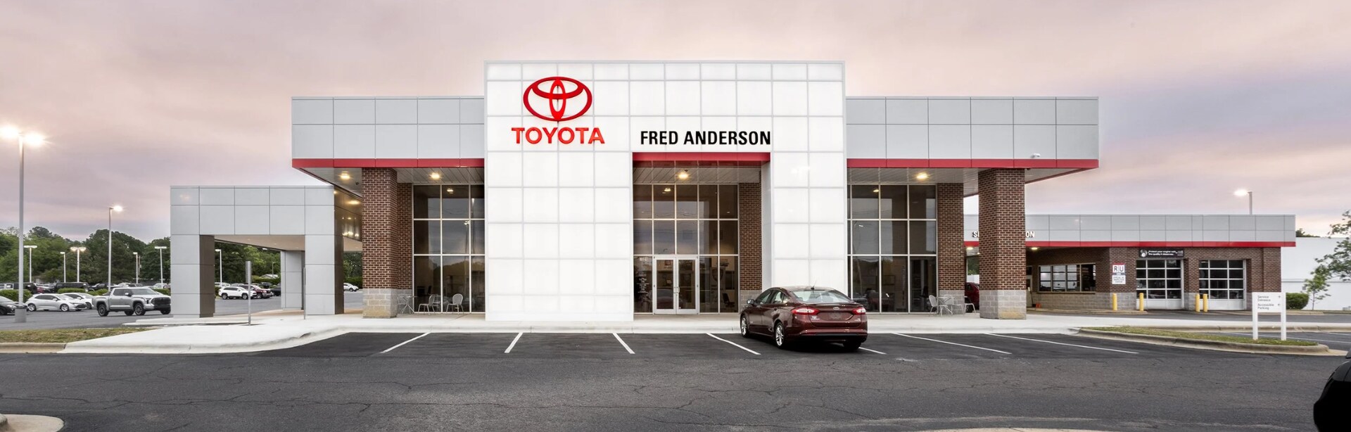 Fred Anderson Toyota of Sanford
