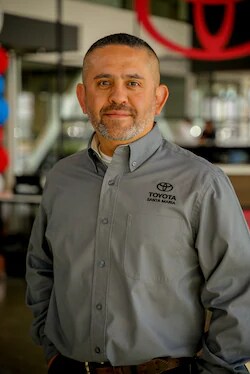 Efrain Zepeda