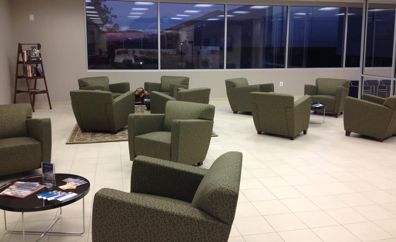 DARCARS Toyota Service Lounge