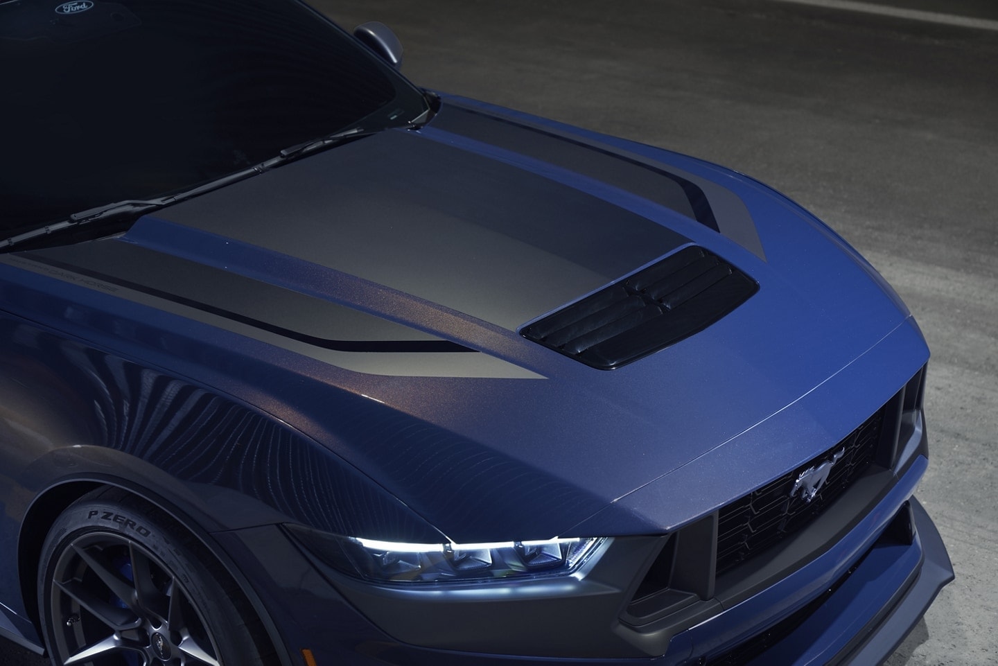 Ford Mustang hood