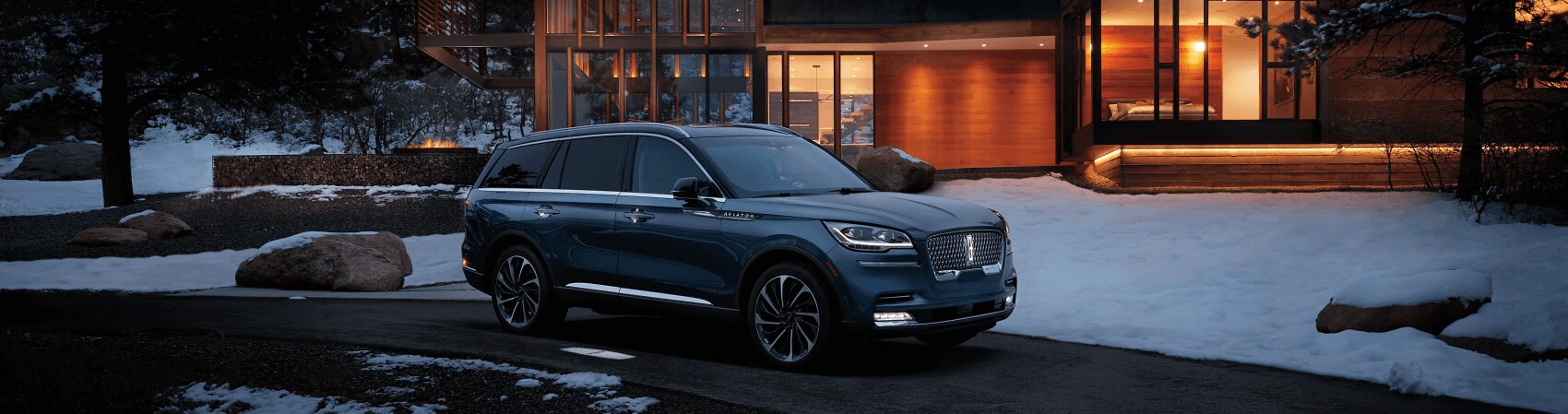 Lincoln Aviator Blue Night