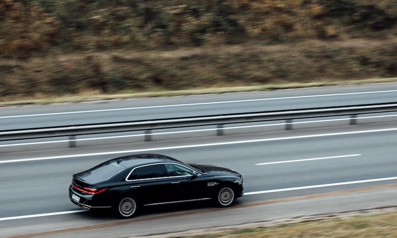 Genesis G90.jpg