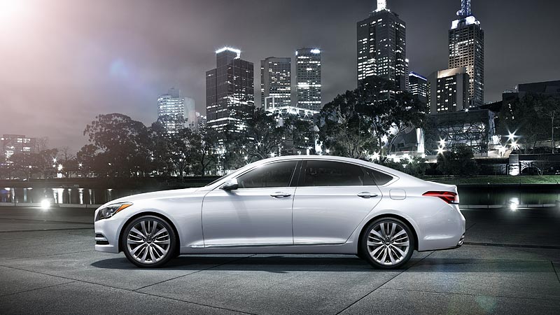 2015 Hyundai Genesis.jpg