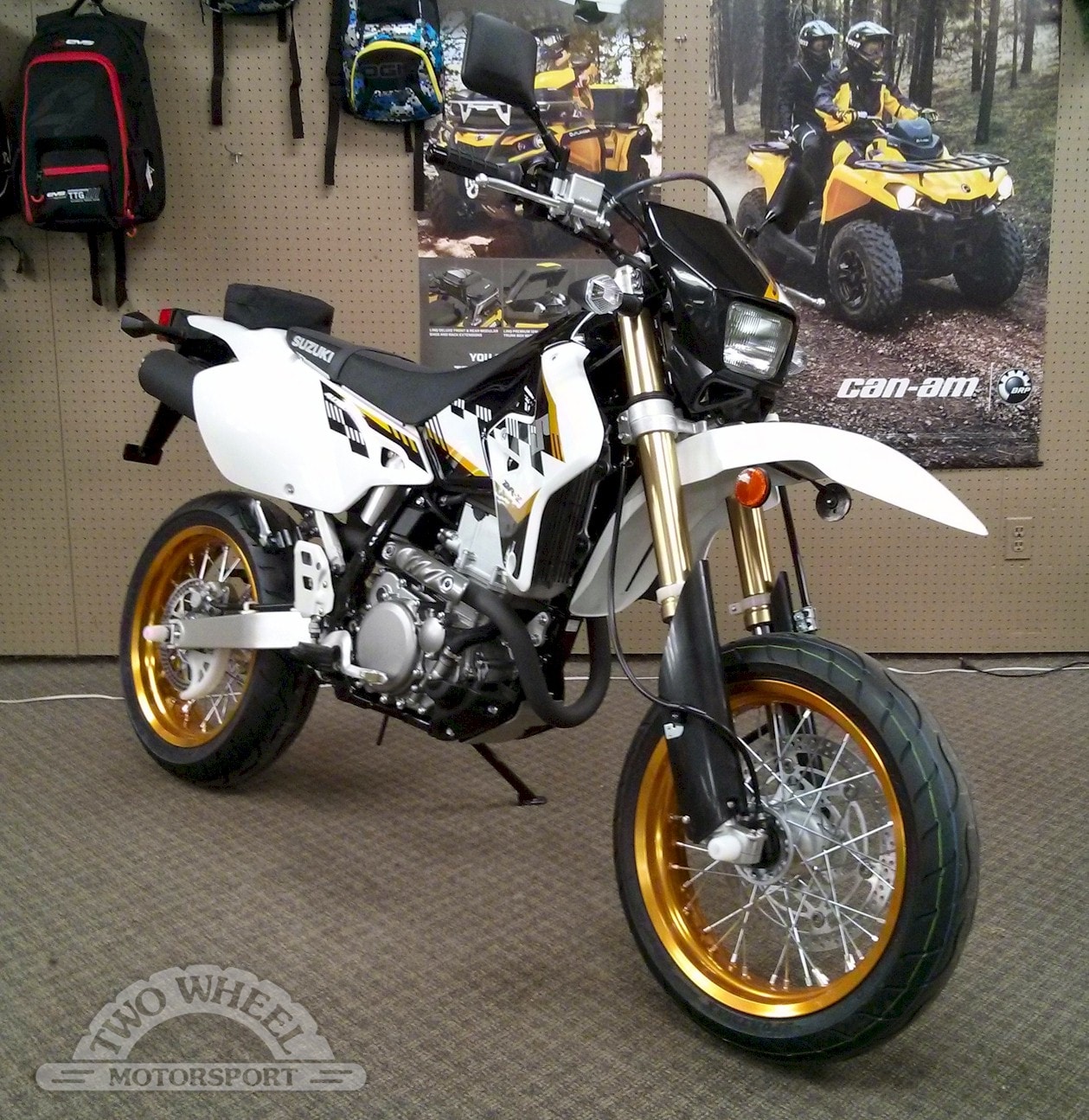 Duke 390 vs DRZ400SM? r/motorcycles