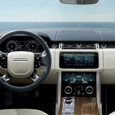 Land Rover Range Rover interior