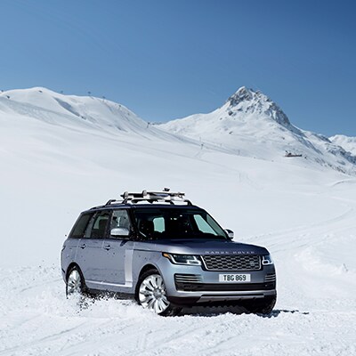 Land Rover Range Rover off road