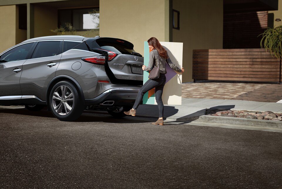 2022-Nissan-Murano-Platinum-Base-SUV-L02.jpeg