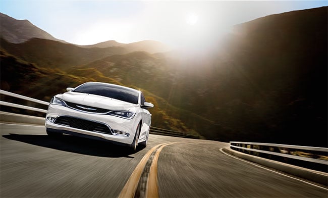 2015-Chrysler-200-C-Bright-White-1.jpg