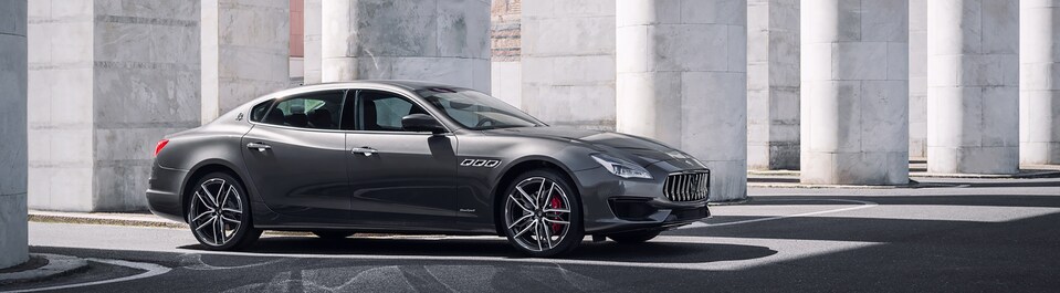 2019-Maserati-Quattroporte-S-GranSport-Sedan