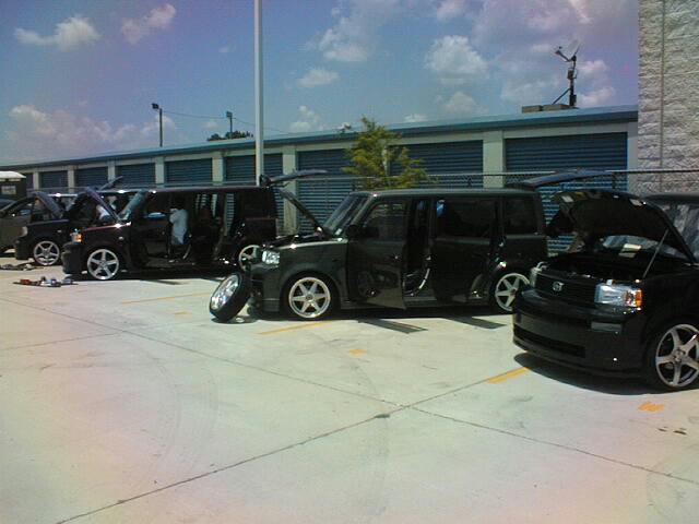 Scion xB's