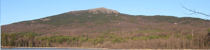 Monadnock-Logo