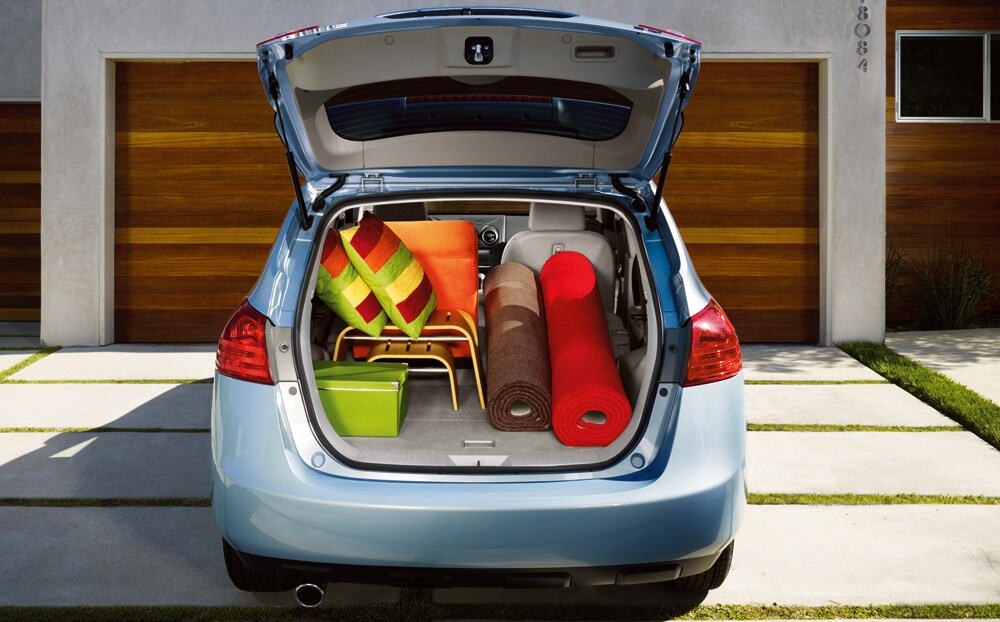 2012 Nissan Rogue Trunk 1000.jpg