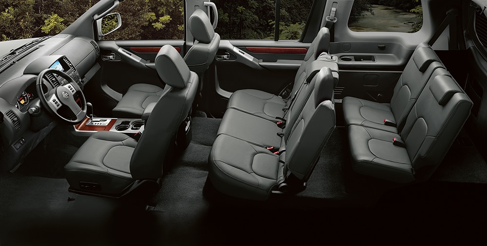 Nissan pathfinder seating configuration