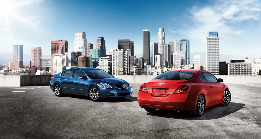 2012 Nissan Altima Coupe-Sedan 1000.jpg