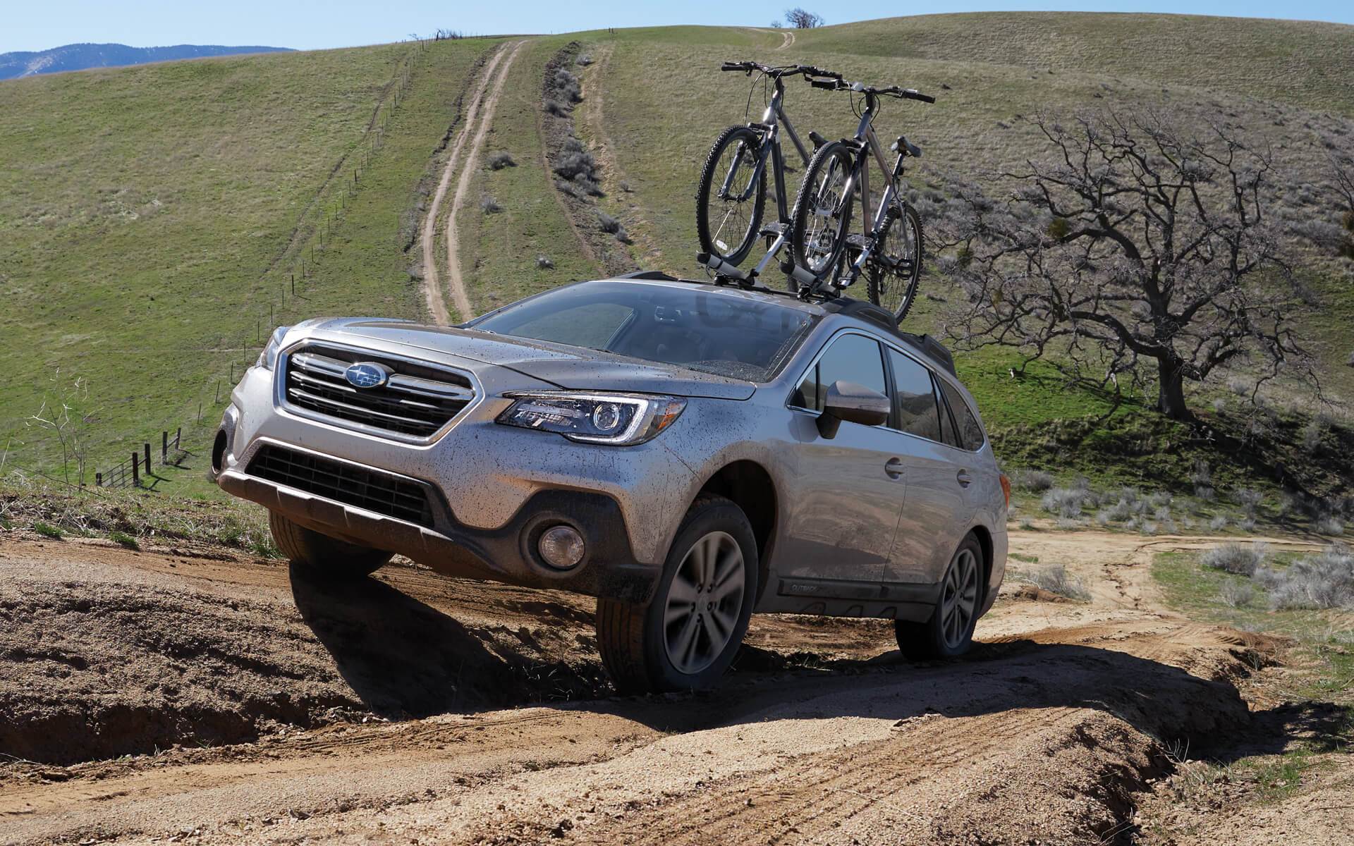 Subaru Outback 2018.jpg