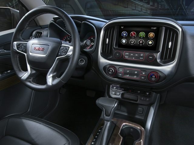 GMC Canyon Dashboard