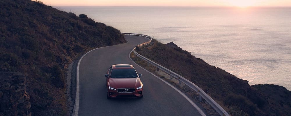 2019 Volvo S60 On Road.jpg