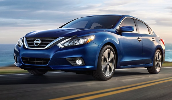 compare nissan altima and toyota camry #1