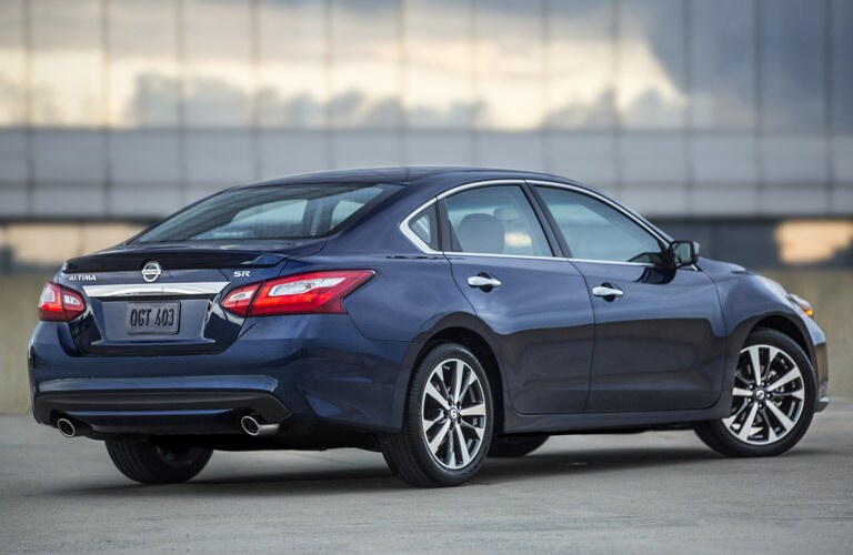 2016-Nissan-Altima-C_o.jpg