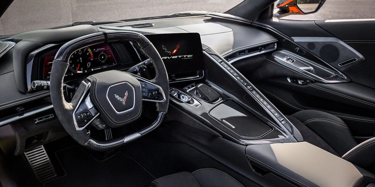 z06-reveal-gallery-int-06.png