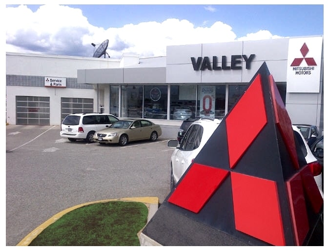 valleymitsubishi_service_outside2_8D12D0EEC19ED260.jpg