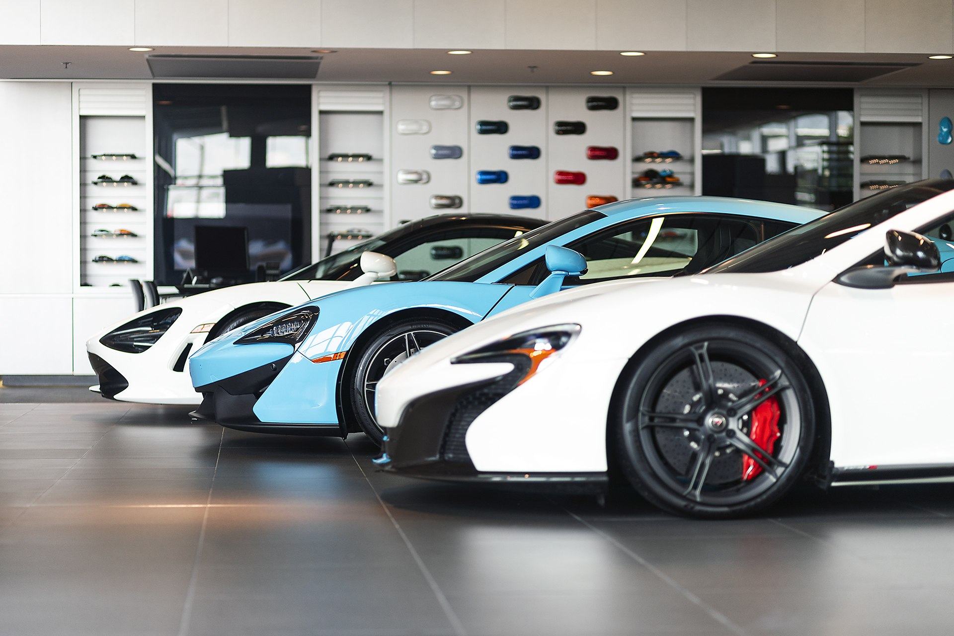 FIND-YOUR-PERFECT-CERTIFIED-MCLAREN.jpeg