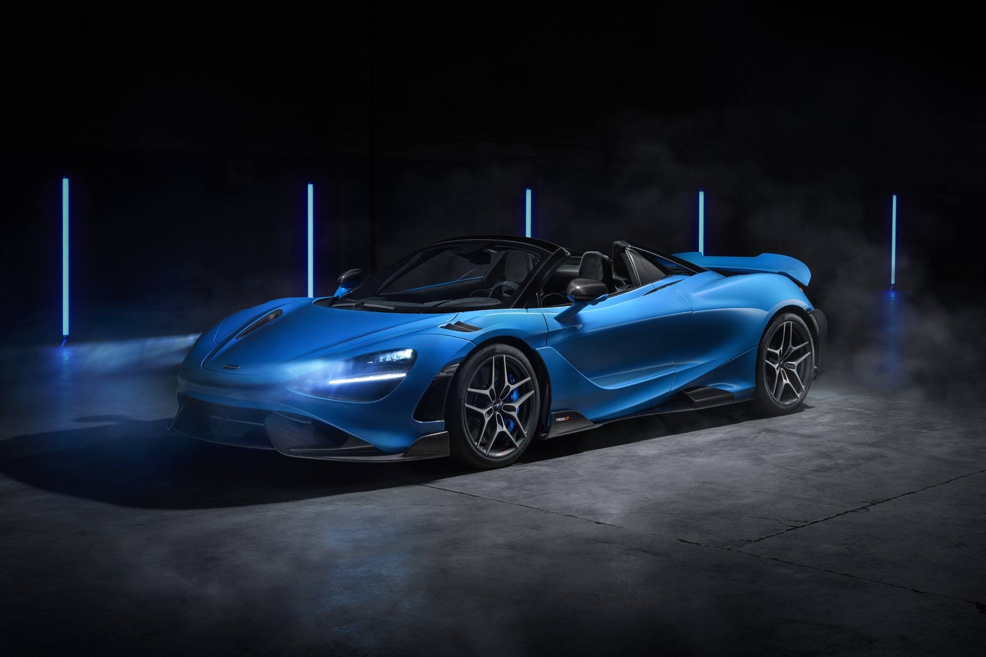 765LT_Spider_Static_Front_34.jpeg