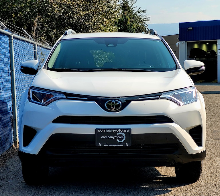 2018 Toyota RAV4 full