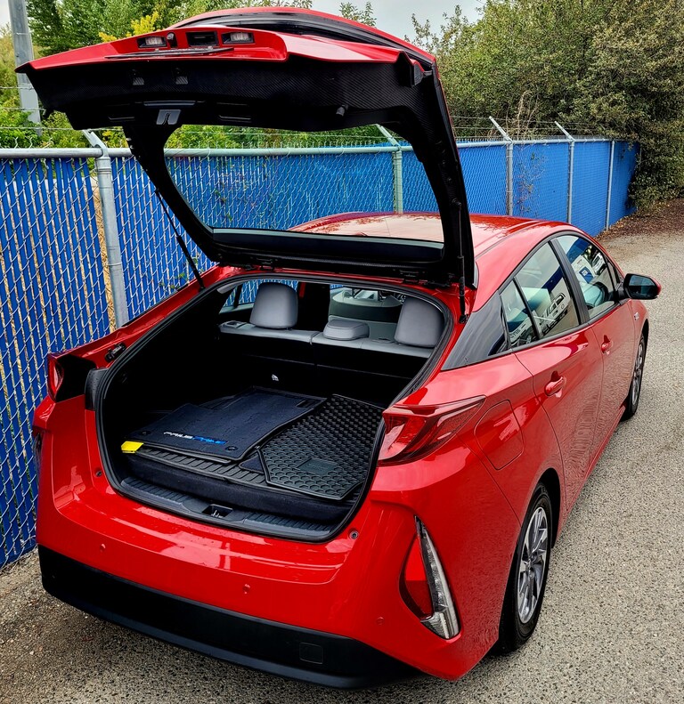 2022 Toyota Prius Prime full