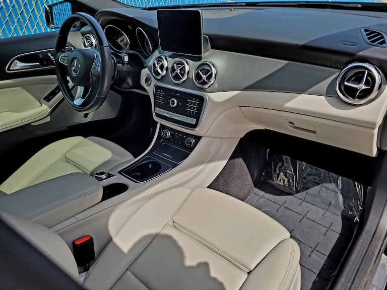 2019 Mercedes-Benz GLA 250 full